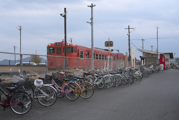 列車（足守駅）