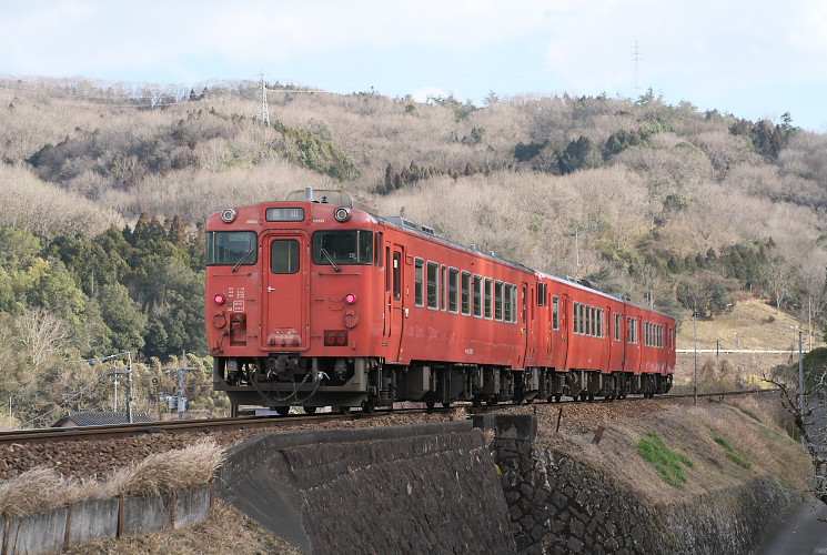 キハ４７系（建部付近）