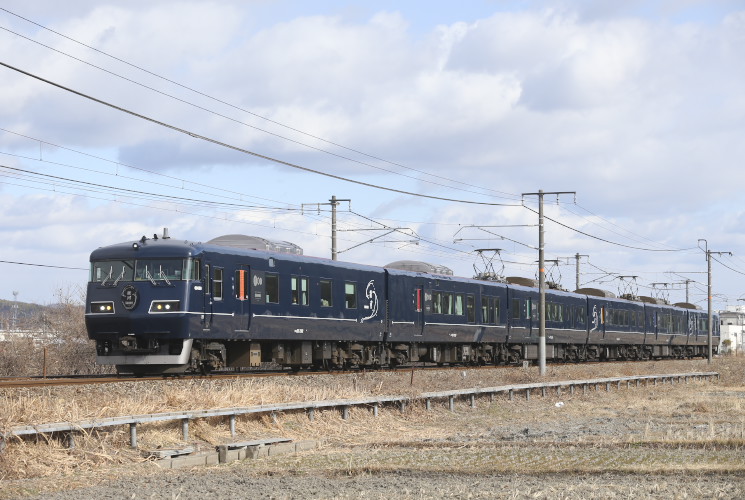 １１５系（西川原～岡山）