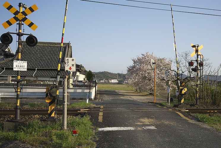 観音道踏切