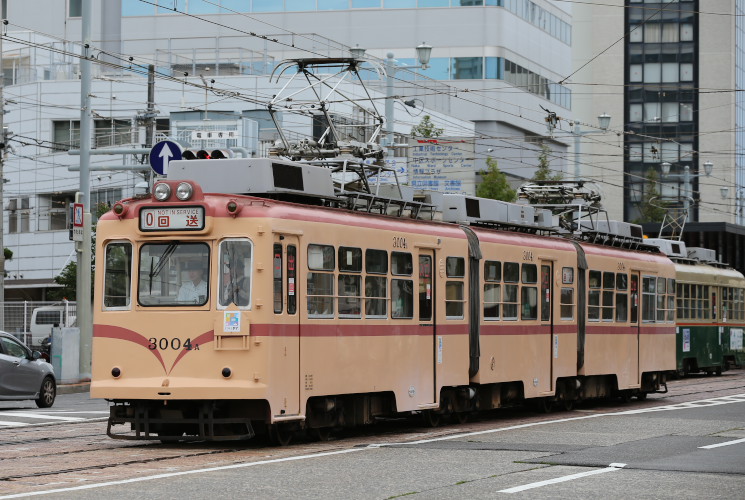 広島電鉄３００４号（千田町）