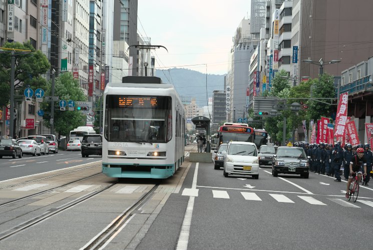 広島電鉄３９５１号（立町～八丁堀）