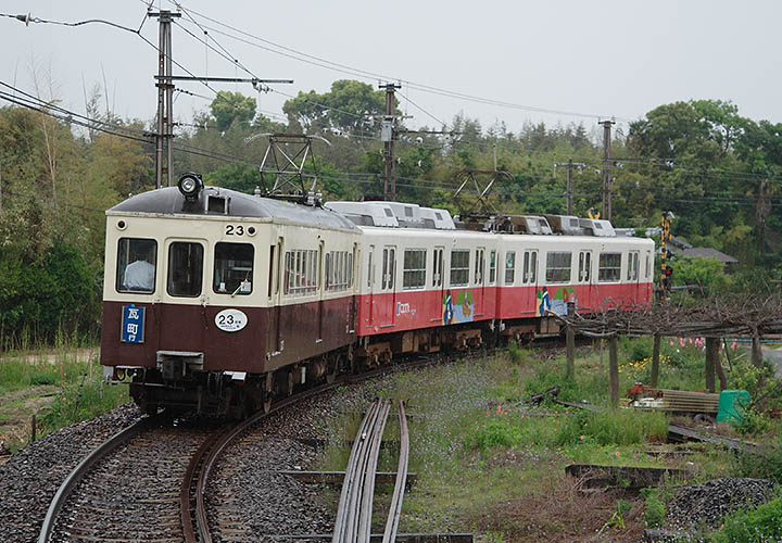 琴電２３号（房前駅）