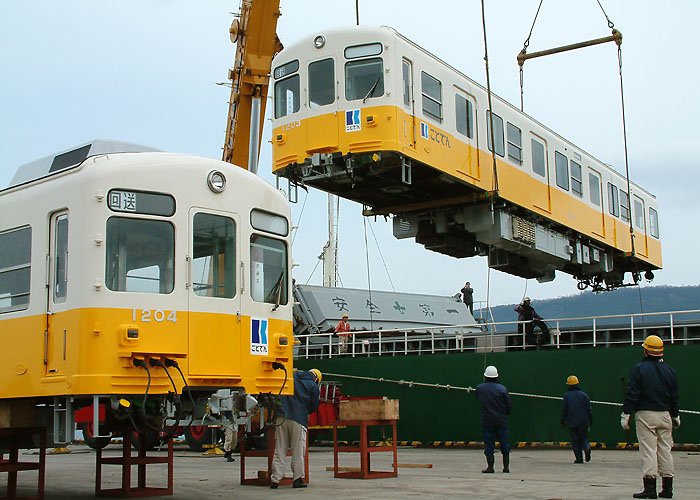 琴電１０２０形（太田駅）