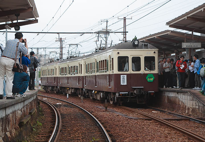 琴電２４号（琴電屋島）