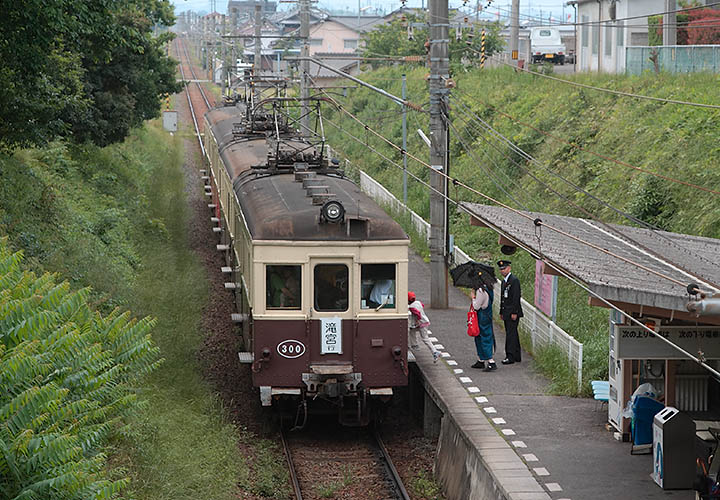 琴電３００号（挿頭丘）