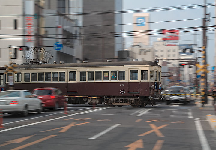 琴電３３５号（瓦町～今橋）