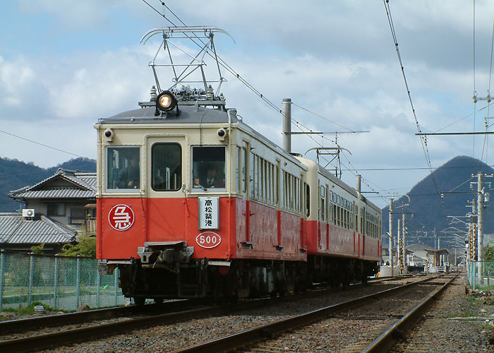 琴電５００号＋１０１０形（一宮～仏生山）