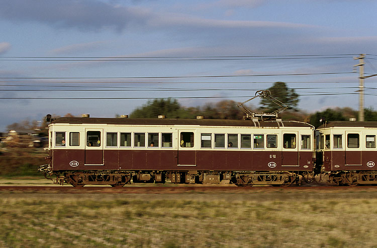 琴電祭り　３１５号＋３２５号　（白山～学園通り）　白井崇裕撮影