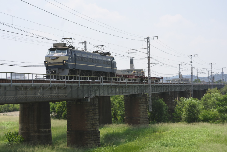 ＥＦ６６　２７（６８６６レ）岡山～西川原