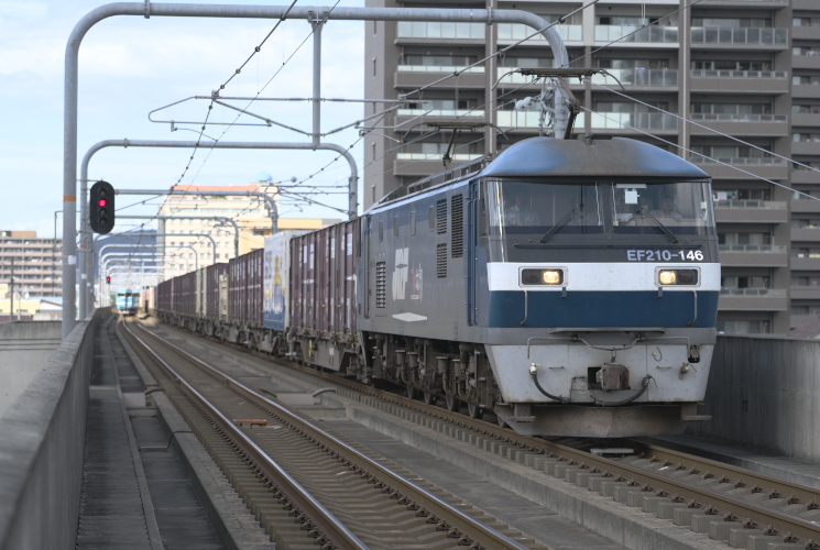 ７３列車（ＥＦ２１０－１４７）岡山～大元