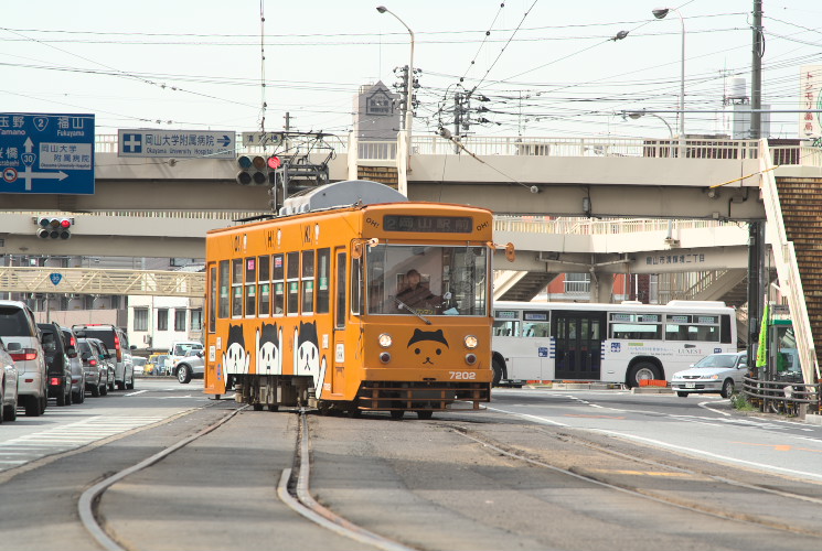 岡電７２０２号（清輝橋）