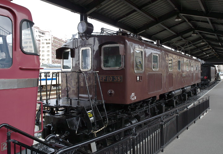 ＥＦ１０　３５