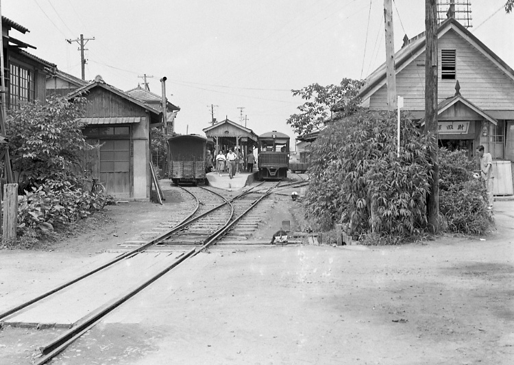 財田駅