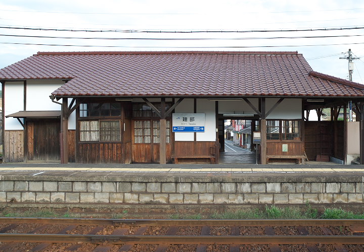 津山線建部駅（岡山市北区）